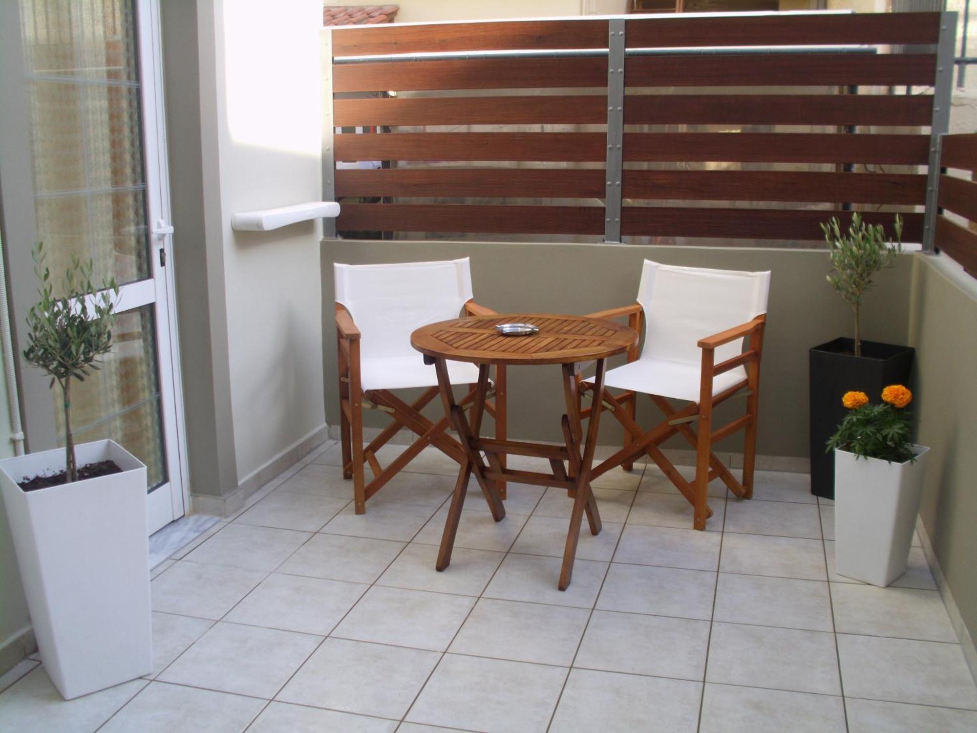 Artemis Rooms Two Steps By The Sea Platanias Exterior foto